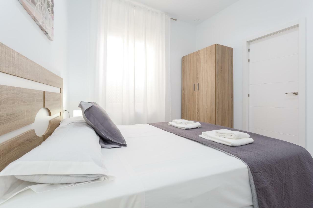 Casa Patio Del Mentidero Apartment Кадис Екстериор снимка