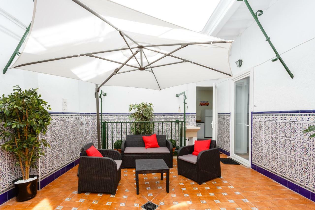 Casa Patio Del Mentidero Apartment Кадис Екстериор снимка